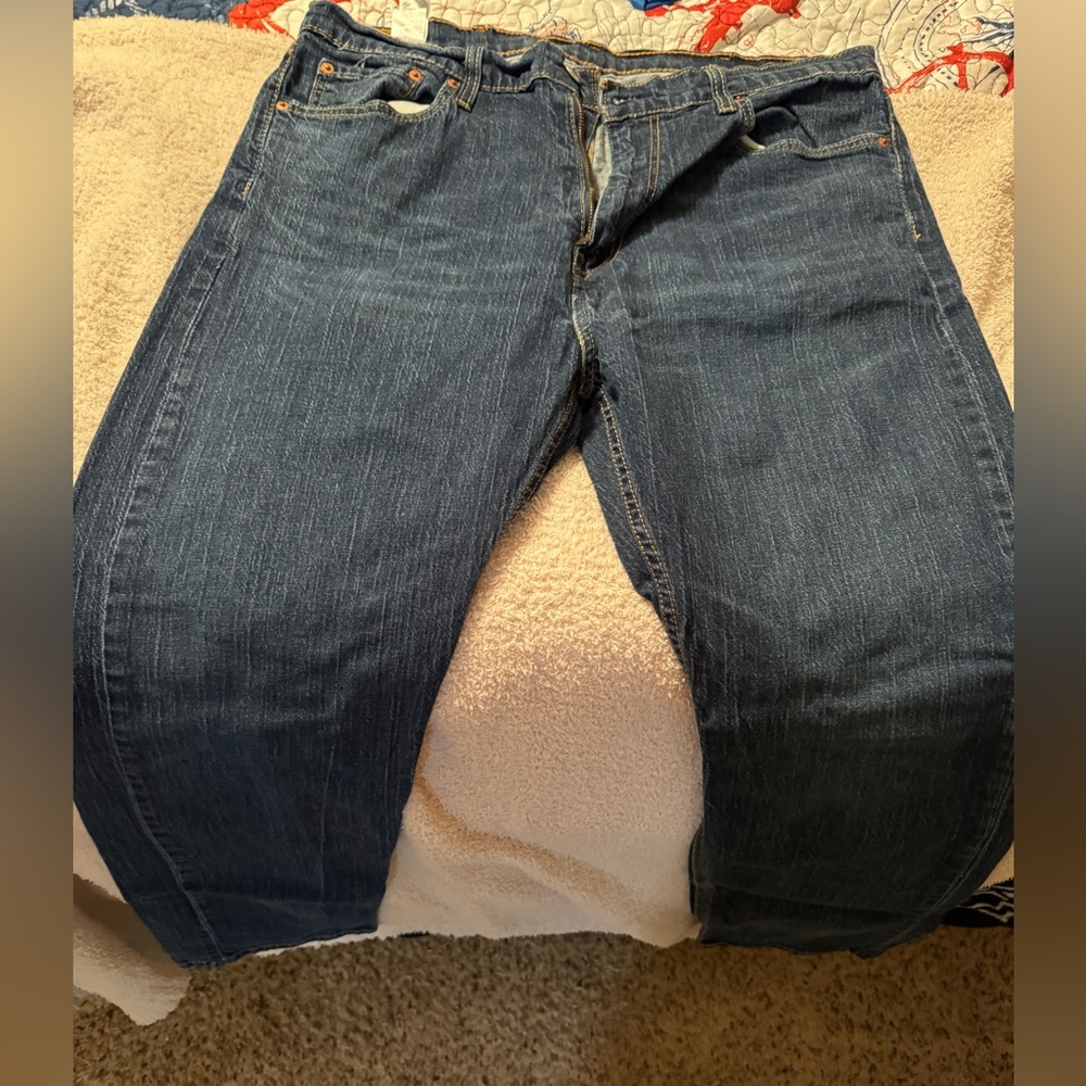 Levi’s size 38x32